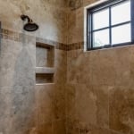 Skytop Farms Mountain Lodge shower