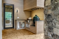 living-stone-–-waterfall-overlook-–-hendersonville-nc-–-custom-home-–-outdoor-kitchen-grill-kamado-–-08