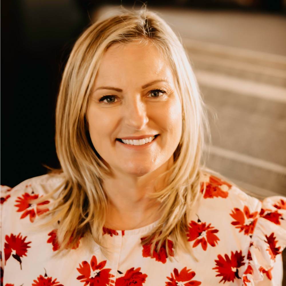 Jennifer Bates